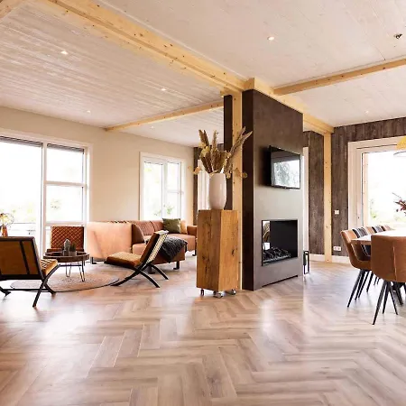 Luxury With Outdoor Sauna And Spa, On A In The Achterhoek